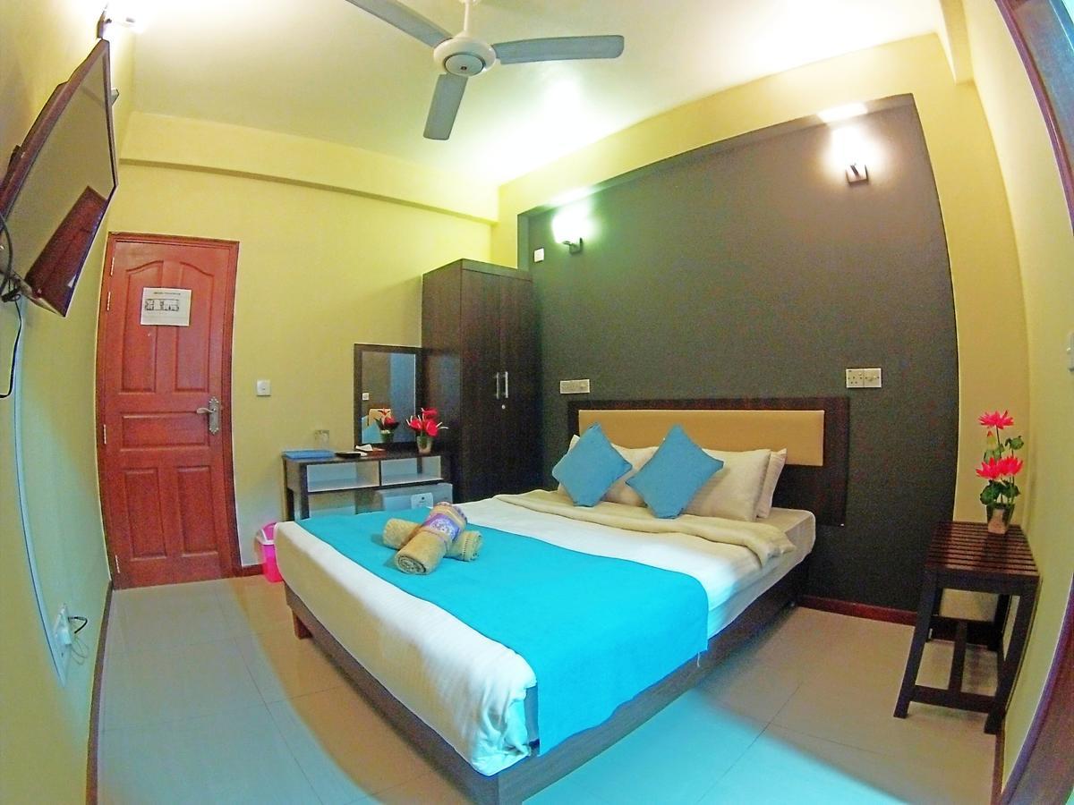 Seasunbeach Hotel Maldives Hulhumale Kültér fotó