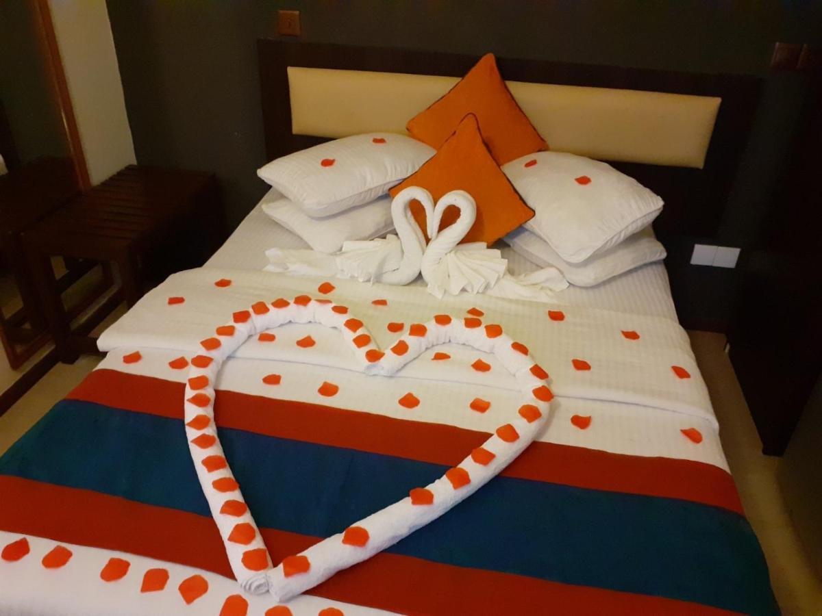 Seasunbeach Hotel Maldives Hulhumale Kültér fotó
